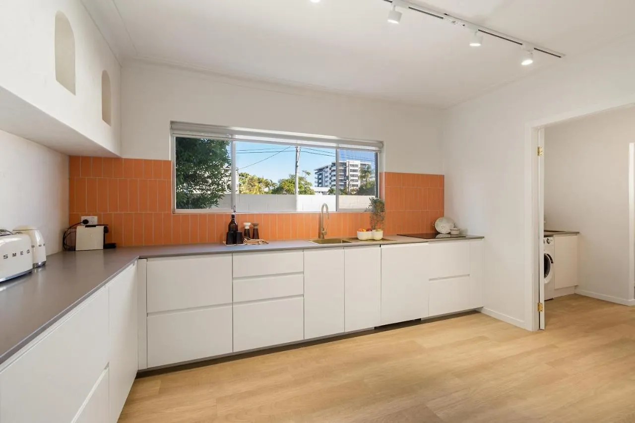 Thomas Drive - Unit 1