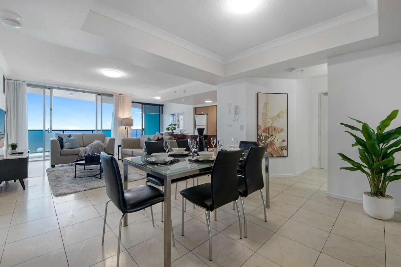 High Floor - Chevron Renaissance - Self Contained & Privately Managed - Wow Apartment Gold Coast