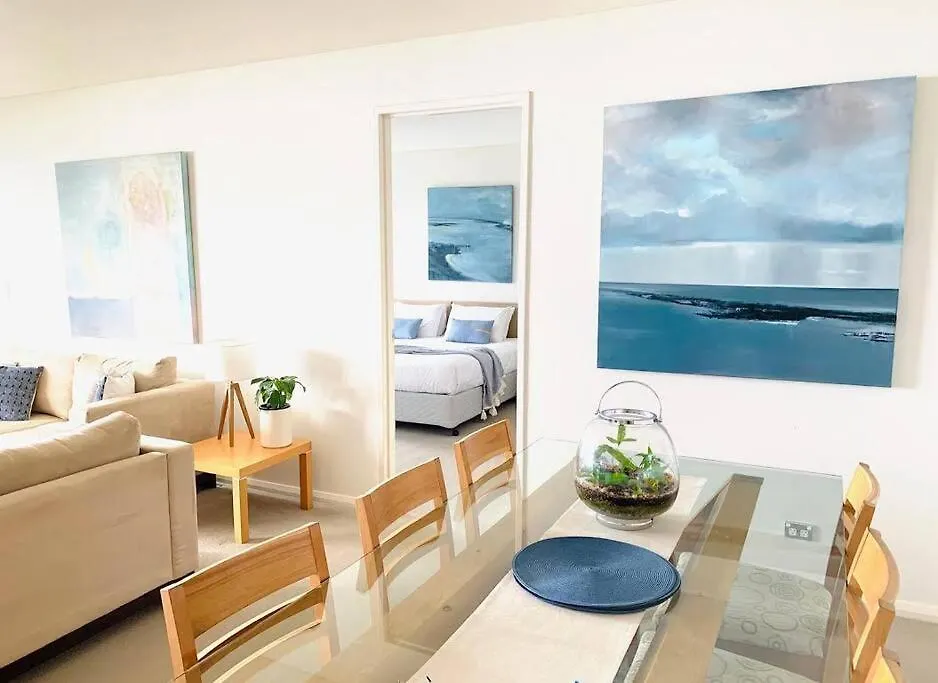 Southport Sea Views - Shores Apartment *