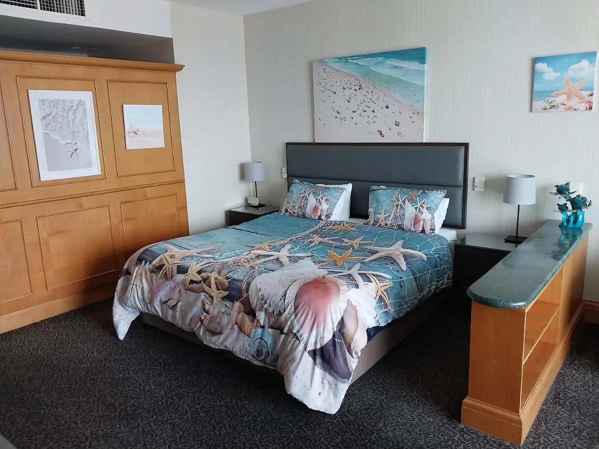 Luxury Privately Owned Ocean View At O4ks Gold Tower Hotel