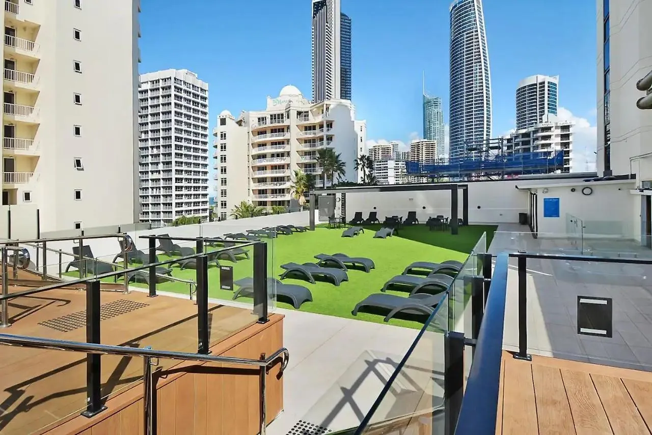 Appartement Mantra On View Surfers Paradise By Ready Set Gold Coast