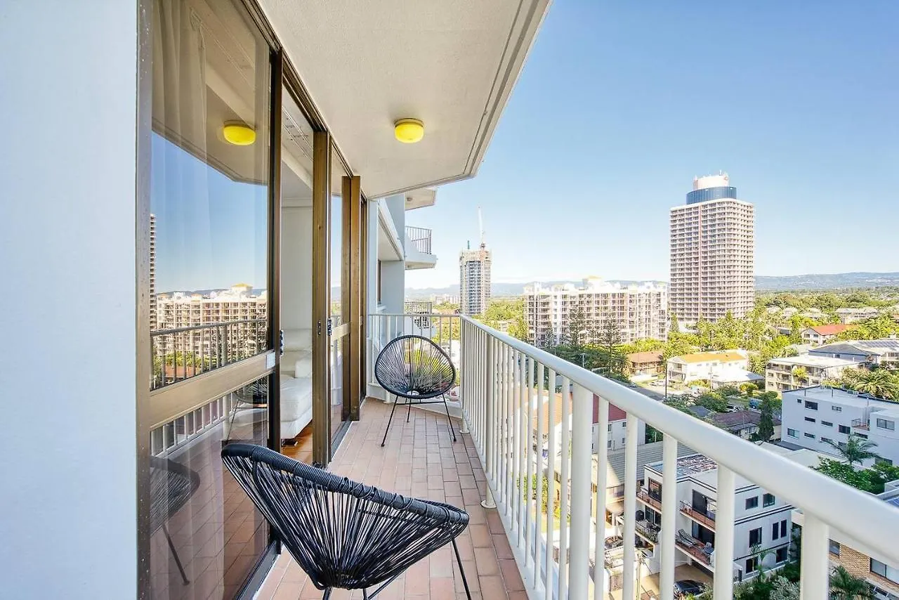 Apartment Beachfront Resort-style In Surfers Paradise Gold Coast