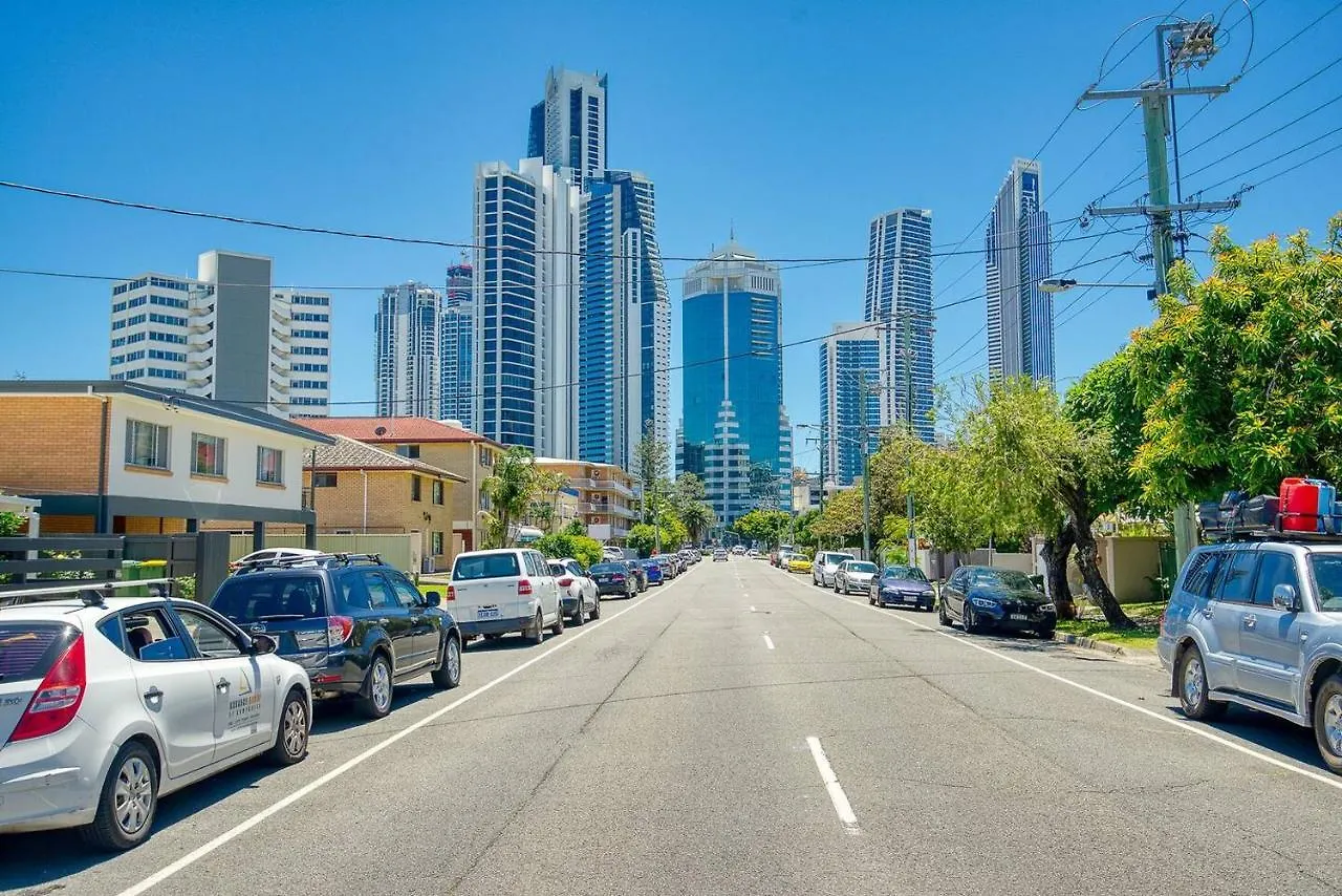 The Riverside Retreat - Stroll To Cavill Avenue *