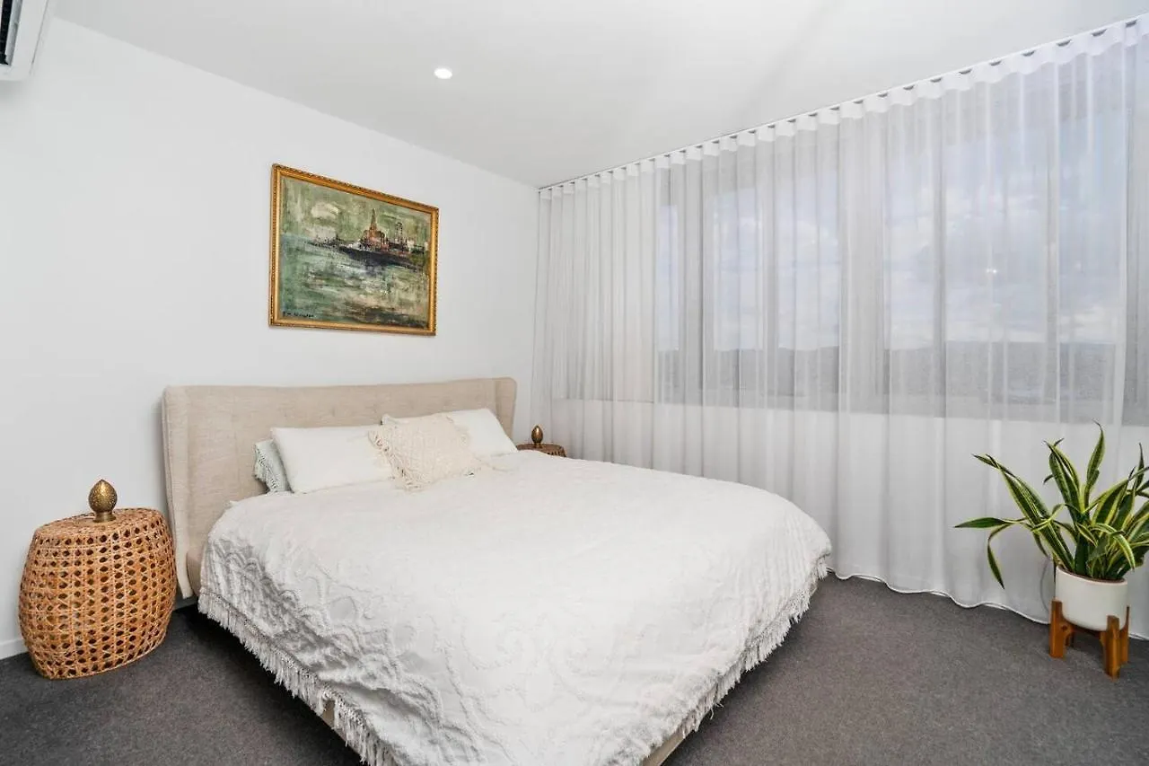 Appartamento 'tropical Tides' Resort-style Chic At Palm Gold Coast