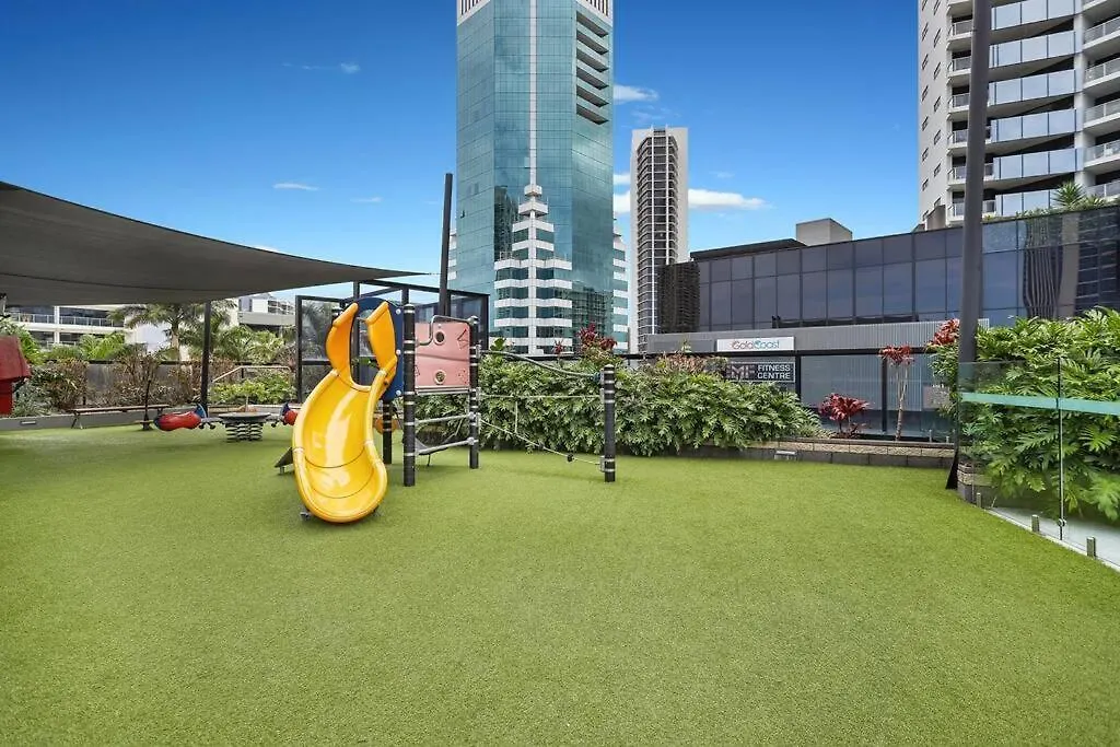 Circle On Cavill Riverview 450 Metre To The *