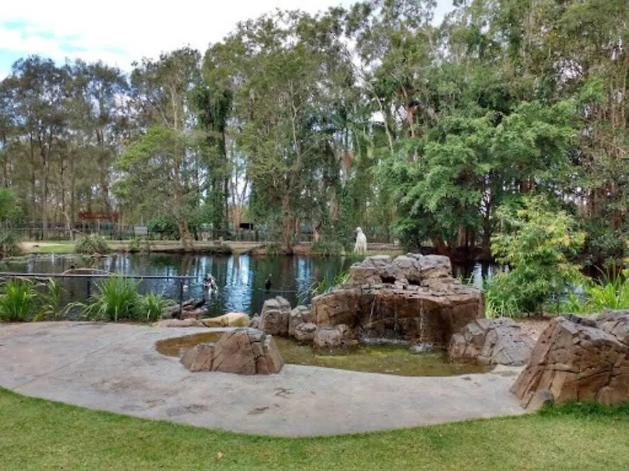 Cheerful 3-bedroom In The Heart Of Burleigh Heads Gold Coast