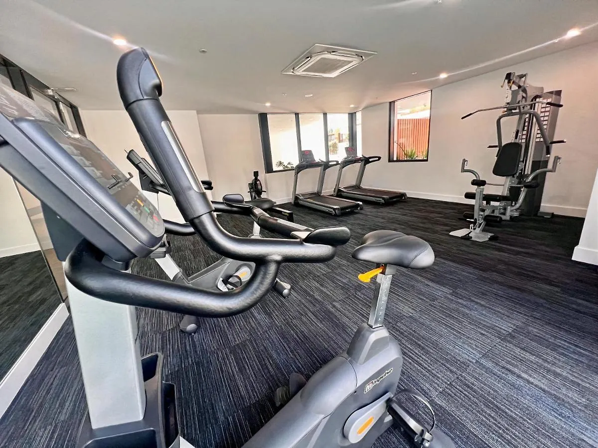 Quiet Family Paradise In Surfers * Gold Coast