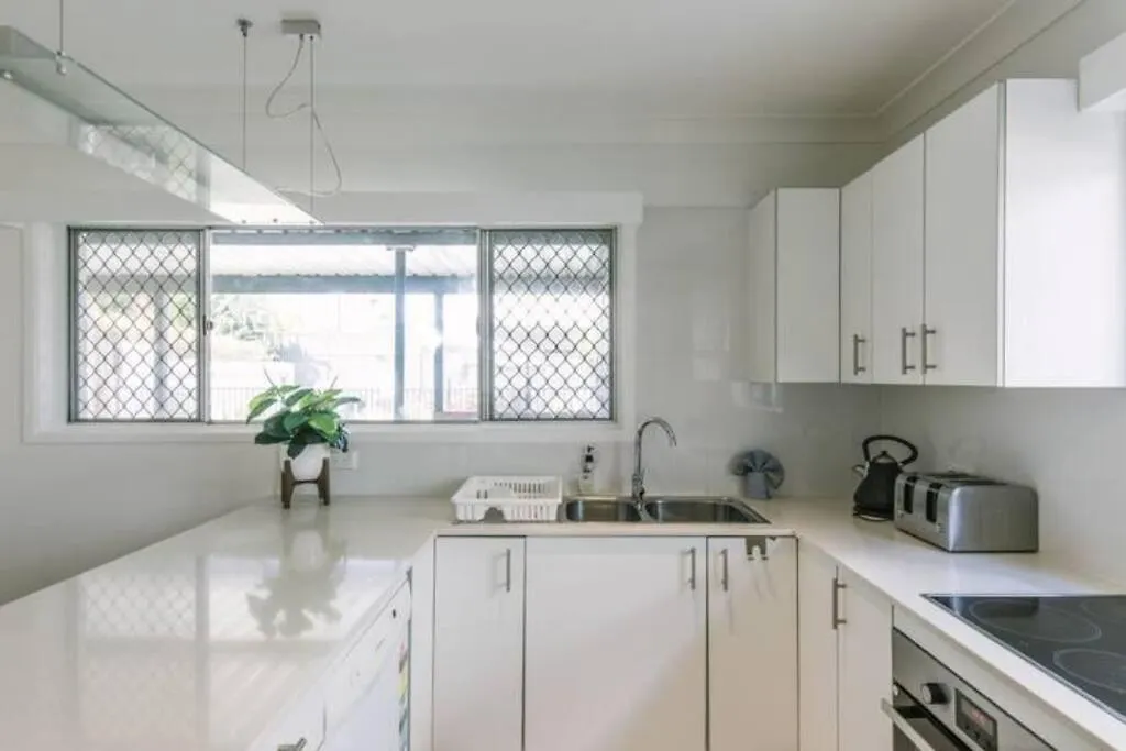 4b2.5b Family Getaway W Pool Bbq Apartment
