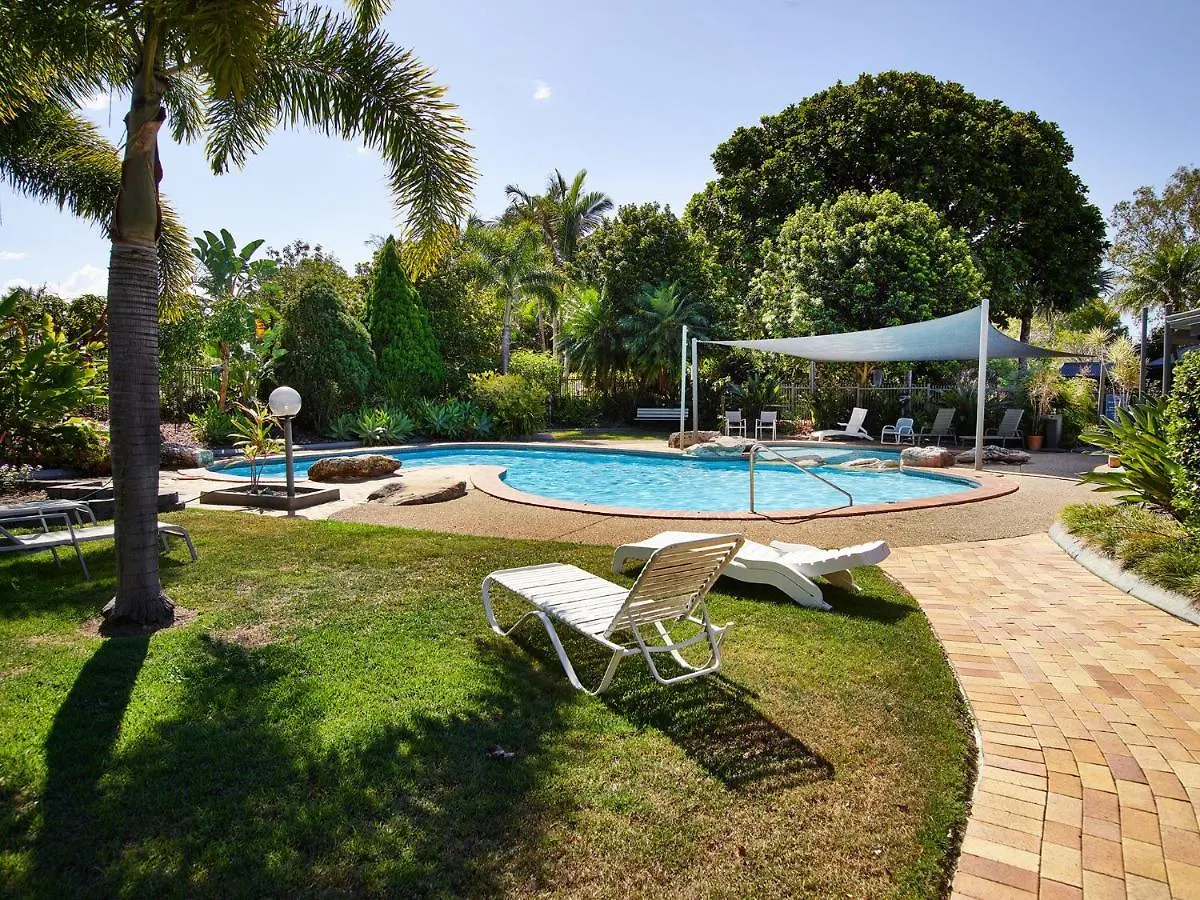 Supa Sized 3 Bedroom 2 Bath * Gold Coast