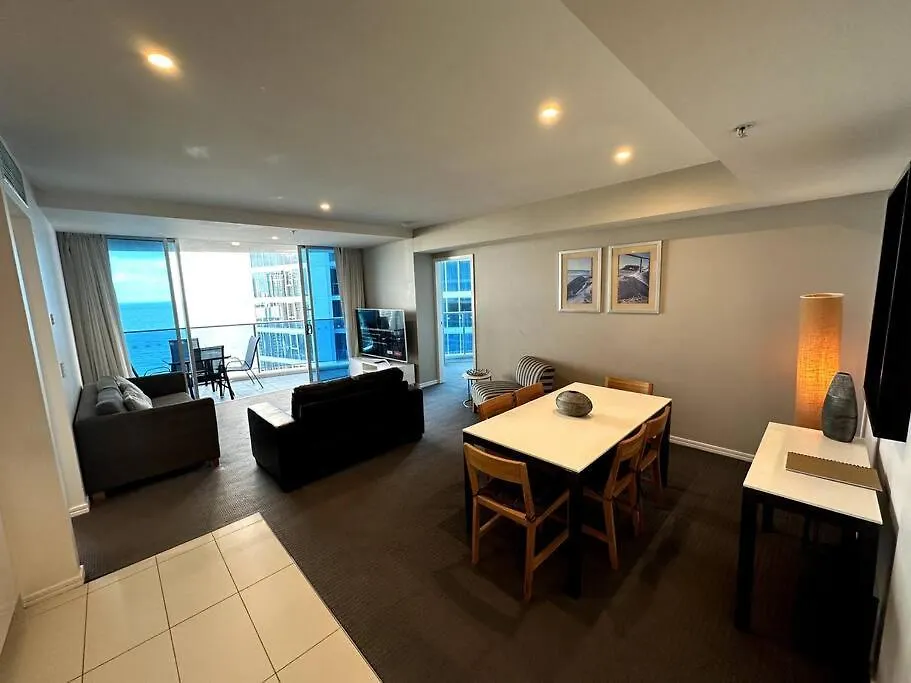 Apartment 5bd Hilton - Massive Lux Aprt Gold Coast