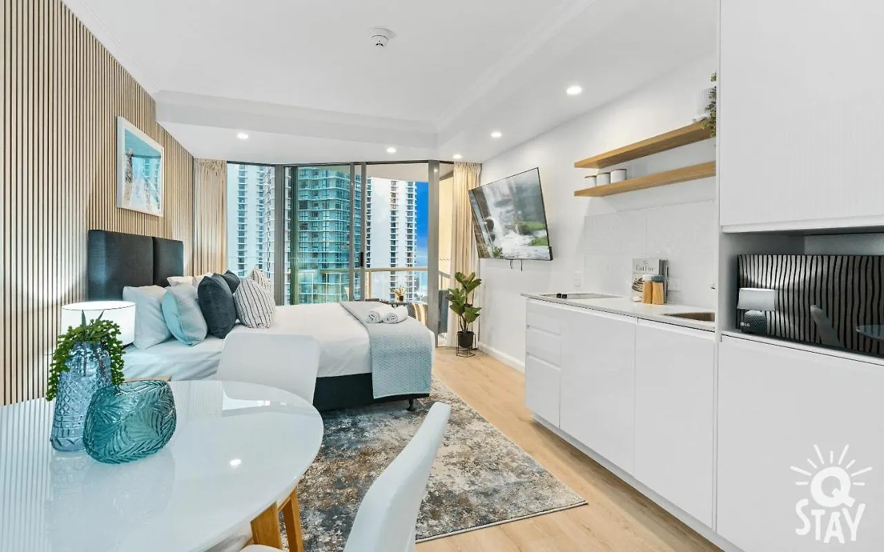 Legends Hotel - Heart Of Surfers Paradise - Q Stay Gold Coast