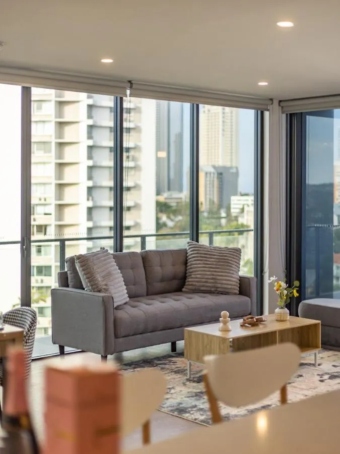 Apartment Riverside 2br Delicate Gold Coast