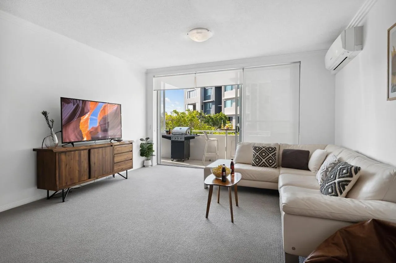 Apartment Luxury Varsity-robina-bond
