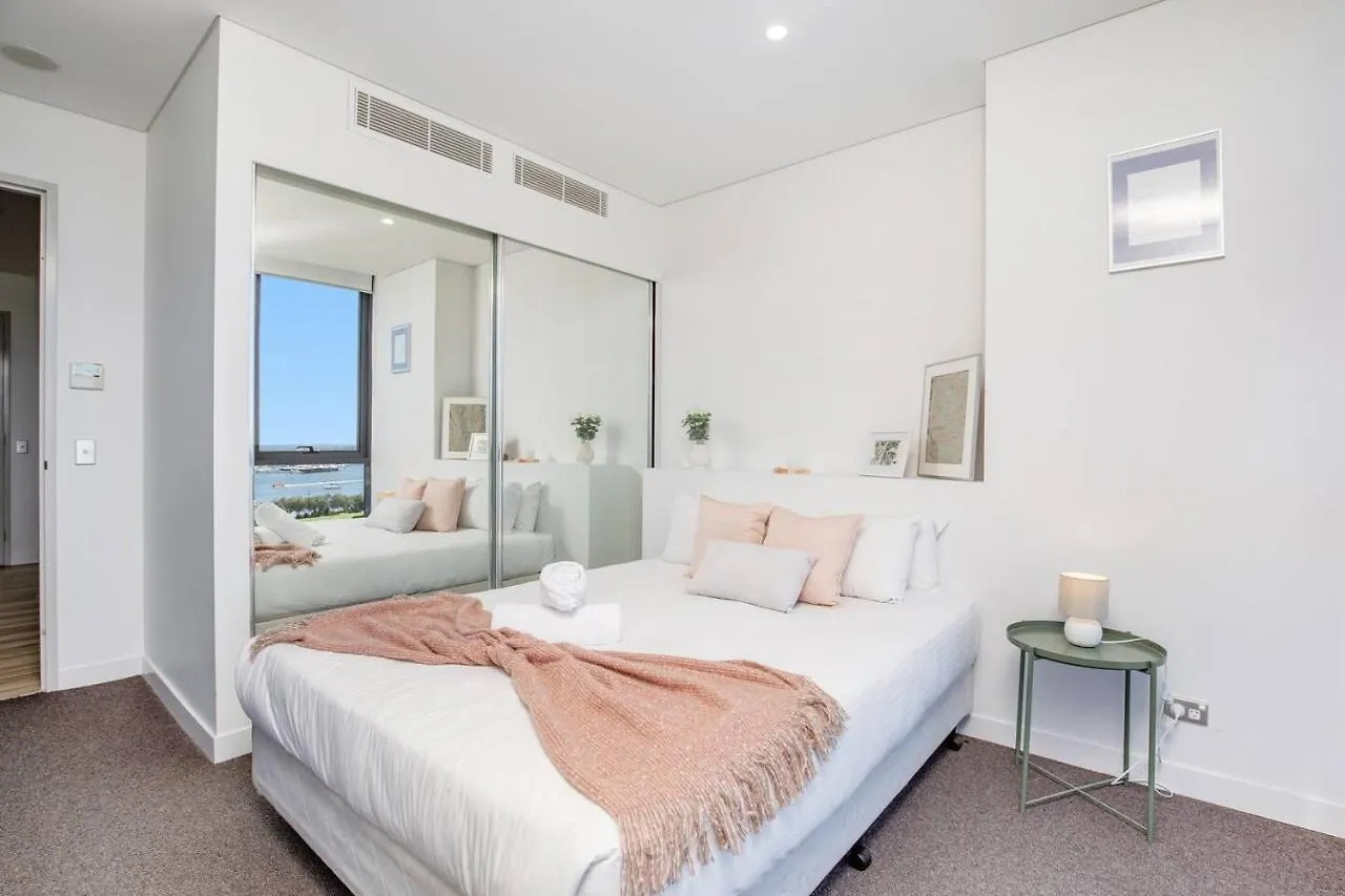 Apartment Como Prestige Breathtaking Southport Sundale Gold Coast