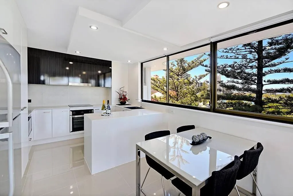 Bright 2b2b W/spectacular Main River Views * Gold Coast