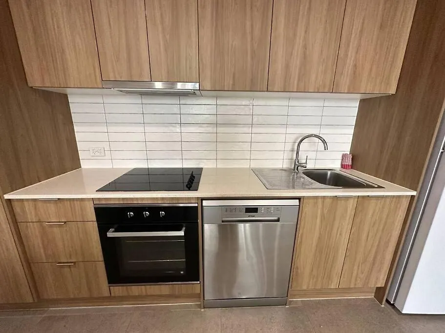Apartment Brand New 1 Block From 2 Bed Aprt