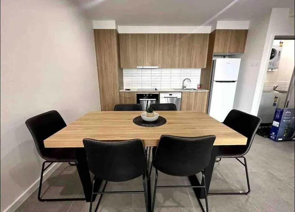 Brand New 1 Block From 2 Bed Aprt Apartment Gold Coast