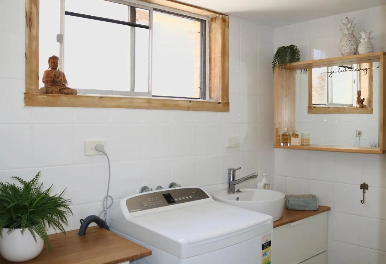 Surf Shack In Iconic Rainbow Bay - Coolangatta Qld Apartmán *