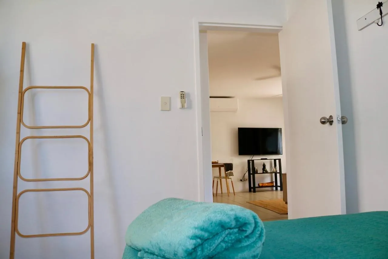 Surf Shack In Iconic Rainbow Bay - Coolangatta Qld Apartmán