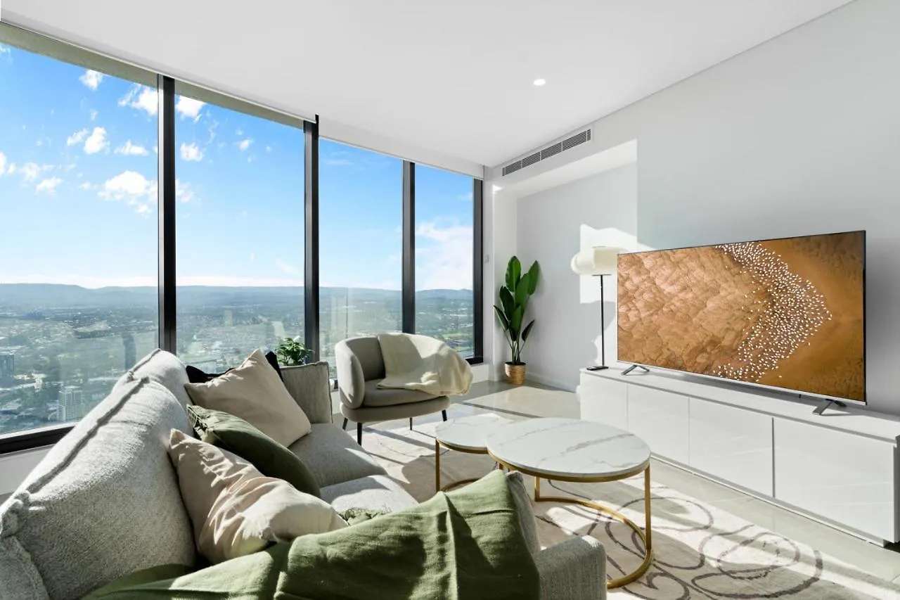 The Seabreeze - Lv 67 King Bed 2bdr Netflix Pool Gold Coast