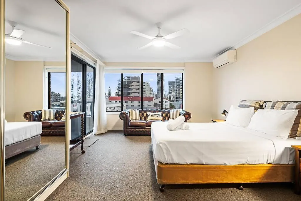 Miami House - Hosted By Burleigh Letting Holiday home