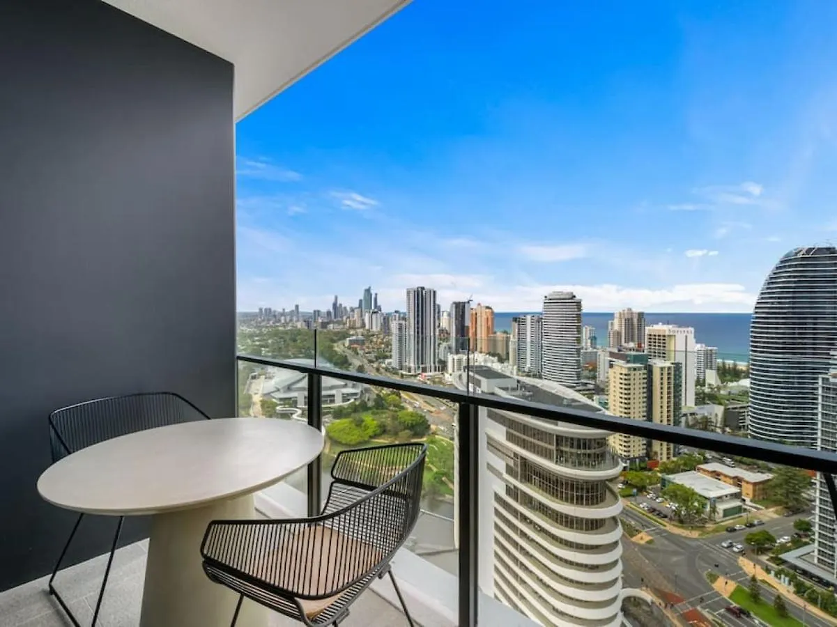 River And Ocean View Luxury 2bd Amazing Location * Gold Coast