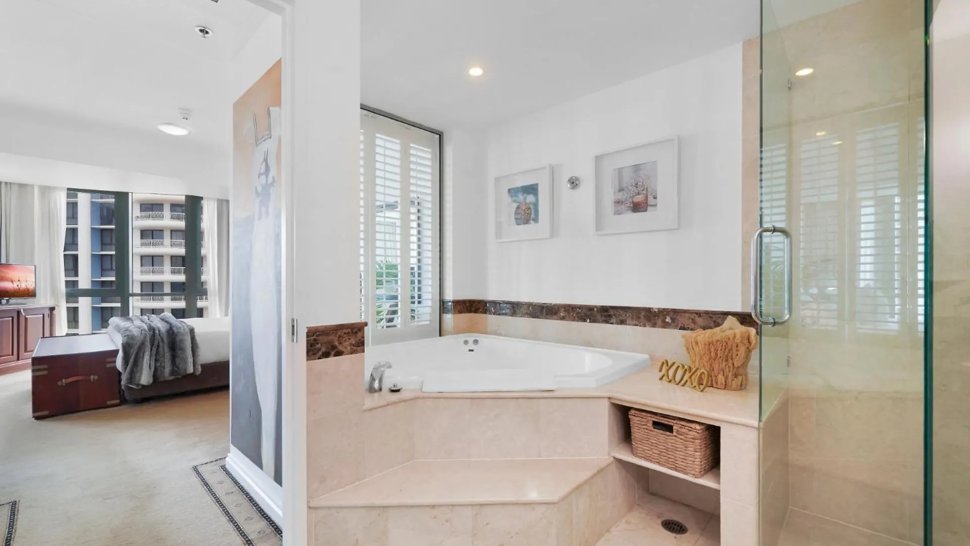 Oceanview 1-bed Sub Penthouse With Pool & Gym Apartment *