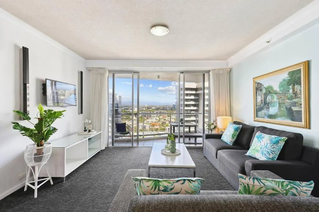 Chevron Renaissance 2 Bedroom Unit, Great Views *