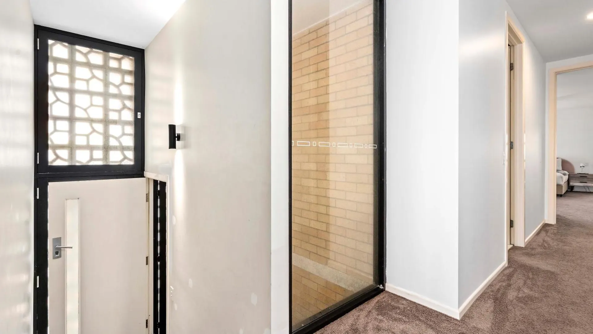 Driftwood In Surfers Paradise - Privately Managed * Gold Coast