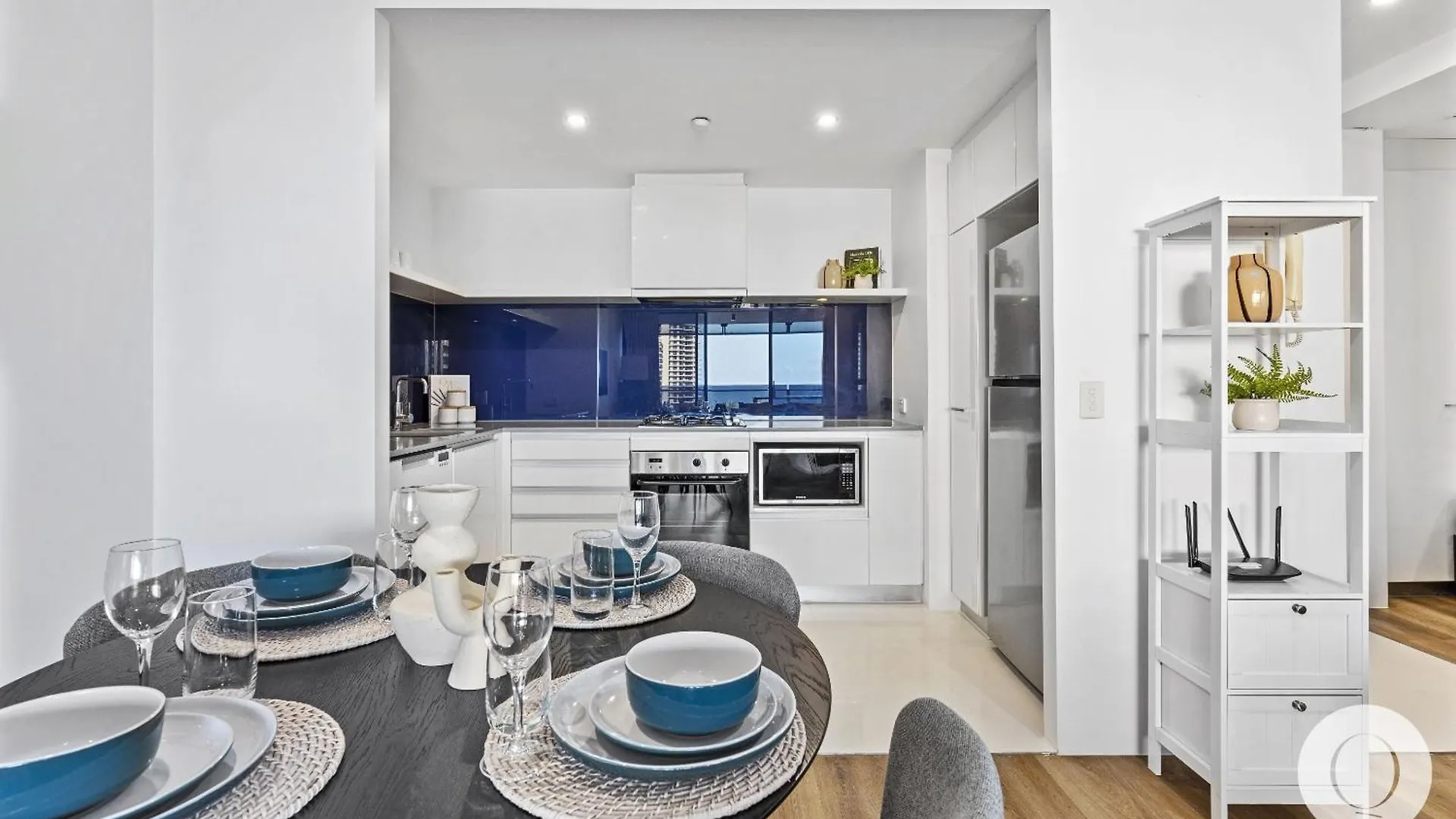 Apartment Circle On Cavill, 1 Bedroom Ocean Family Surfers Paradise Gold Coast