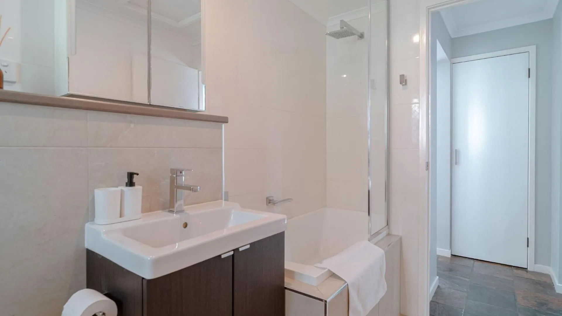 For Discounts - Canopy * Gold Coast