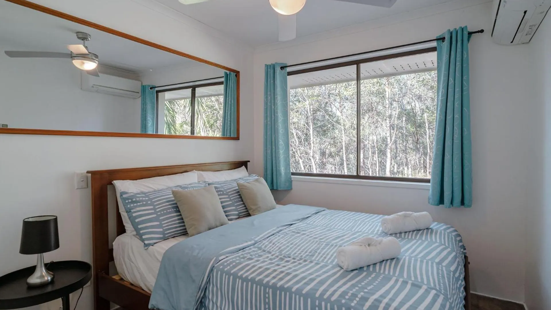 Holiday home For Discounts - Canopy