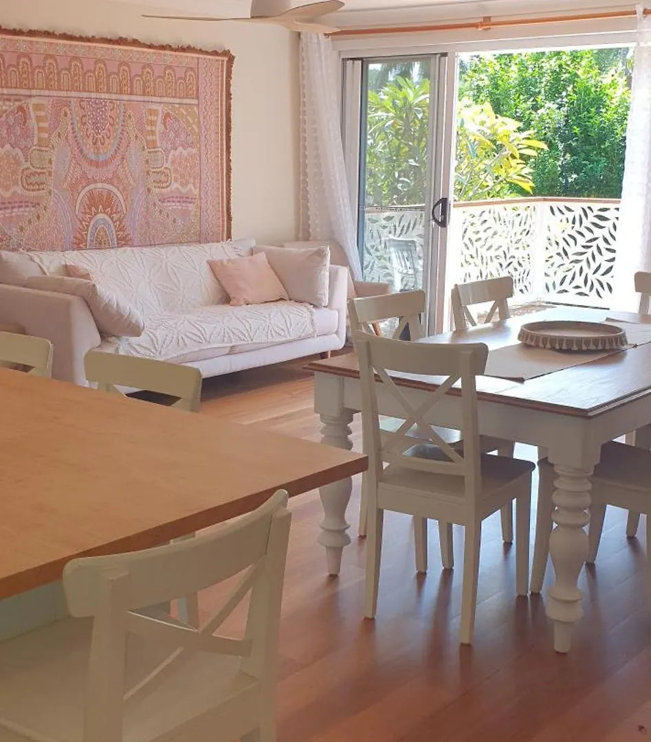 Family Retreat, 1 And Half Kms, Shops, Full Gold Coast
