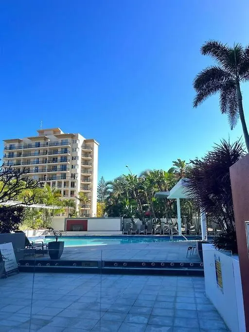 Bliss By The Ocean Beautiful Views, Walk To Beach! Apartment *