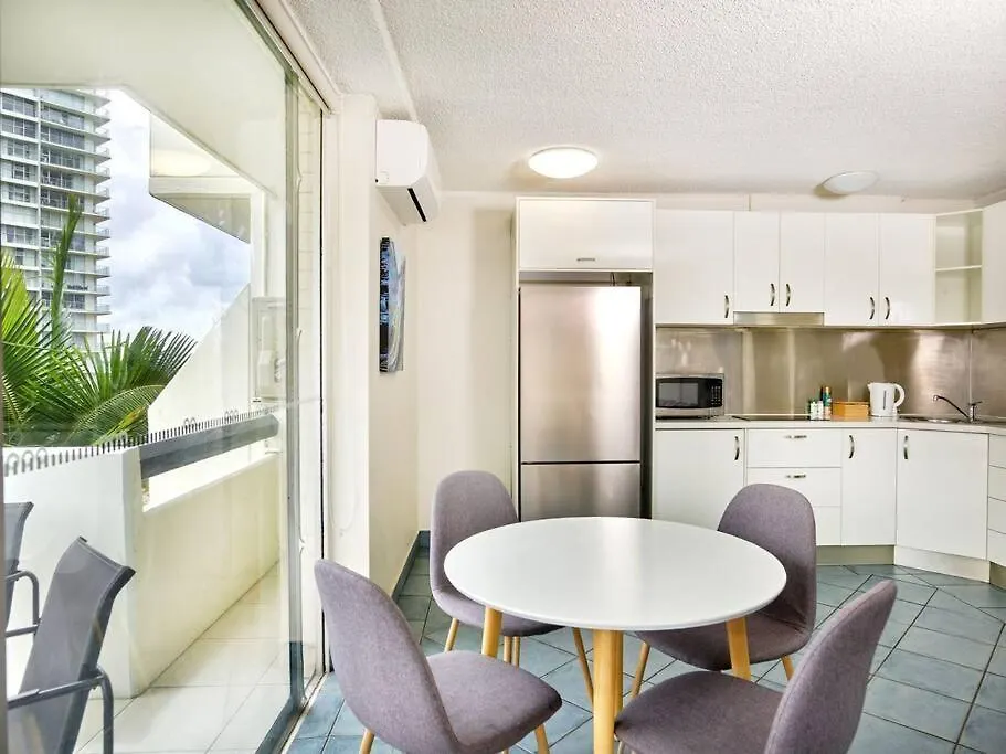 Broadbeach Hi Ho 2 Bedroom Apartment *