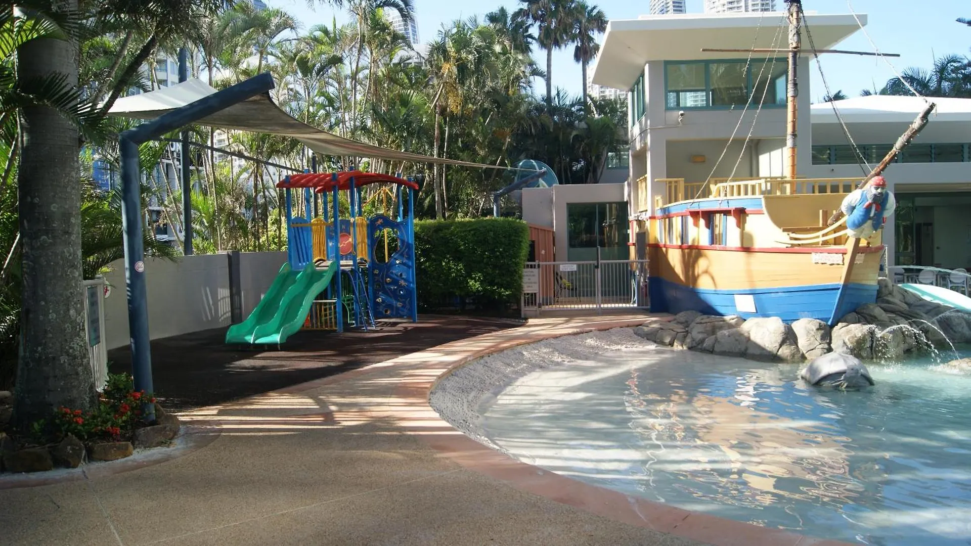 Crown Towers - Private Apartmán *