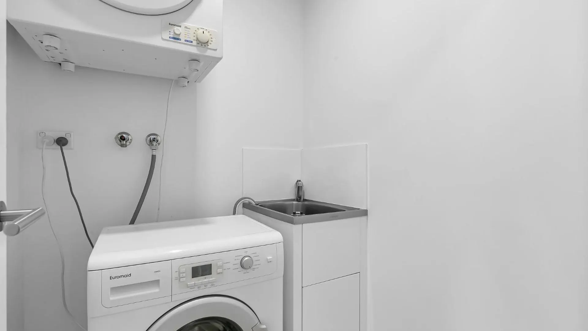 Wonderful 2-bed With Pool, Gym & Scenic Views * 골드코스트