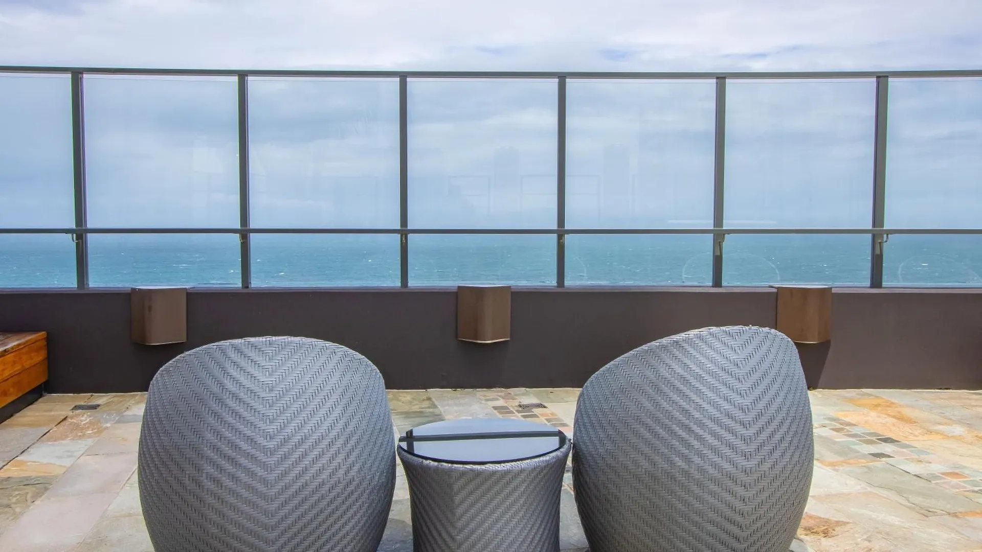 Premium Oceanfront Unit At Rhapsody Surfers Paradise アパート ゴールドコースト