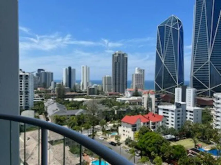 Broadbeach Surfers Spa Bath Ocean View * Gold Coast