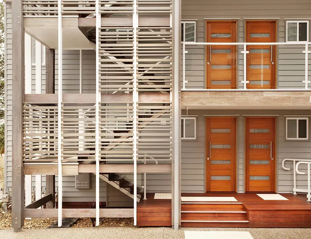 Bujerum On Burleigh Aparthotel