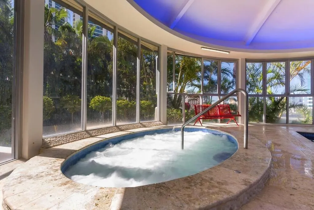 Apartment Oceanview 3 Bedroom In Surfers Paradise - Serain Residences *
