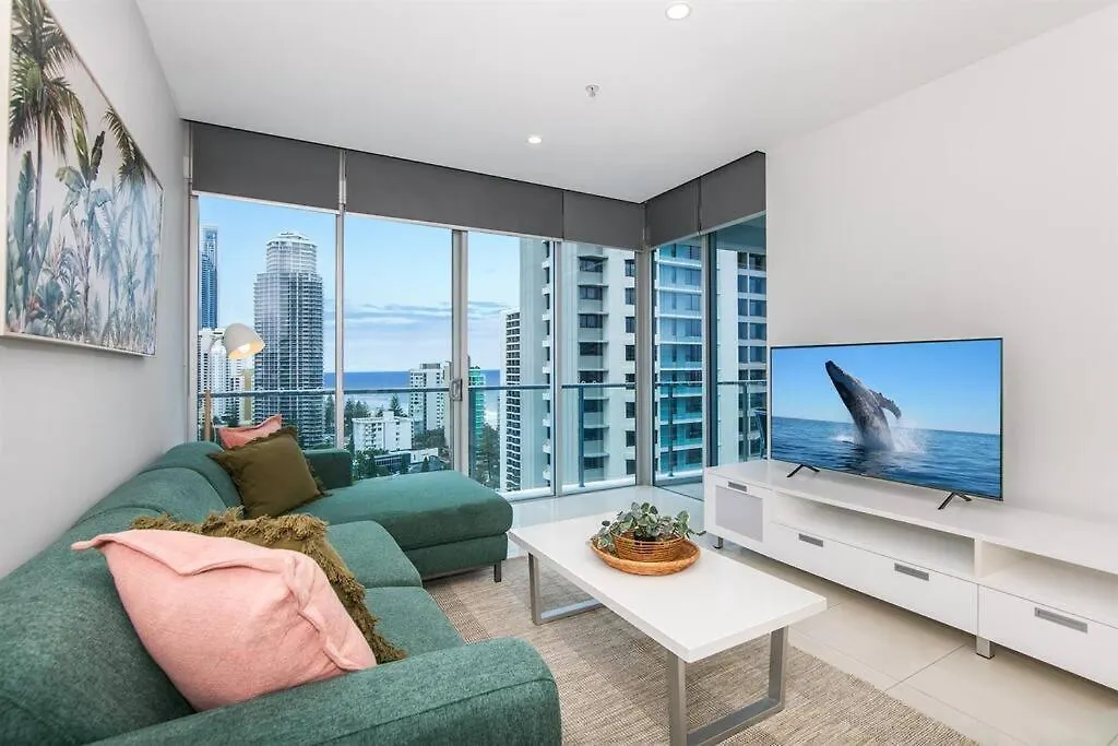 Bliss By The Ocean Beautiful Views, Walk To Beach! Gold Coast