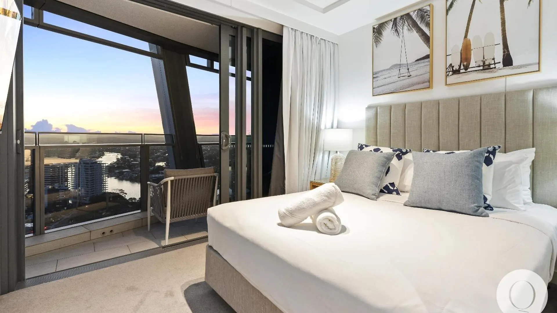 Luxury Units At The Jewel Residences - Q Apartment Gold Coast