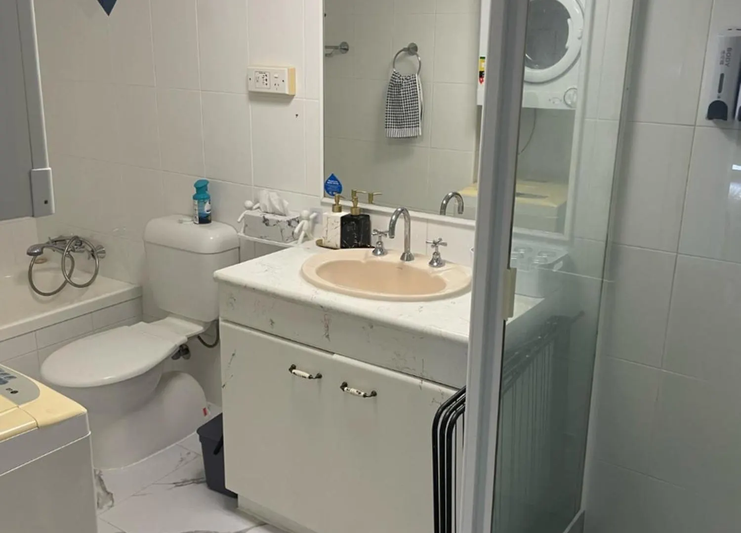 Surfers Paradise 1bdrm Apt Centrally Located