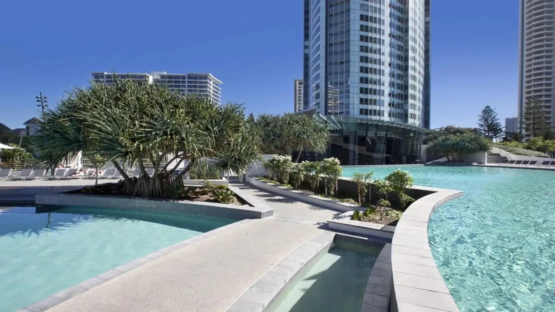 Q Tower At Surfers Paradise - From Level 3 - Private & Self Contained Apartment