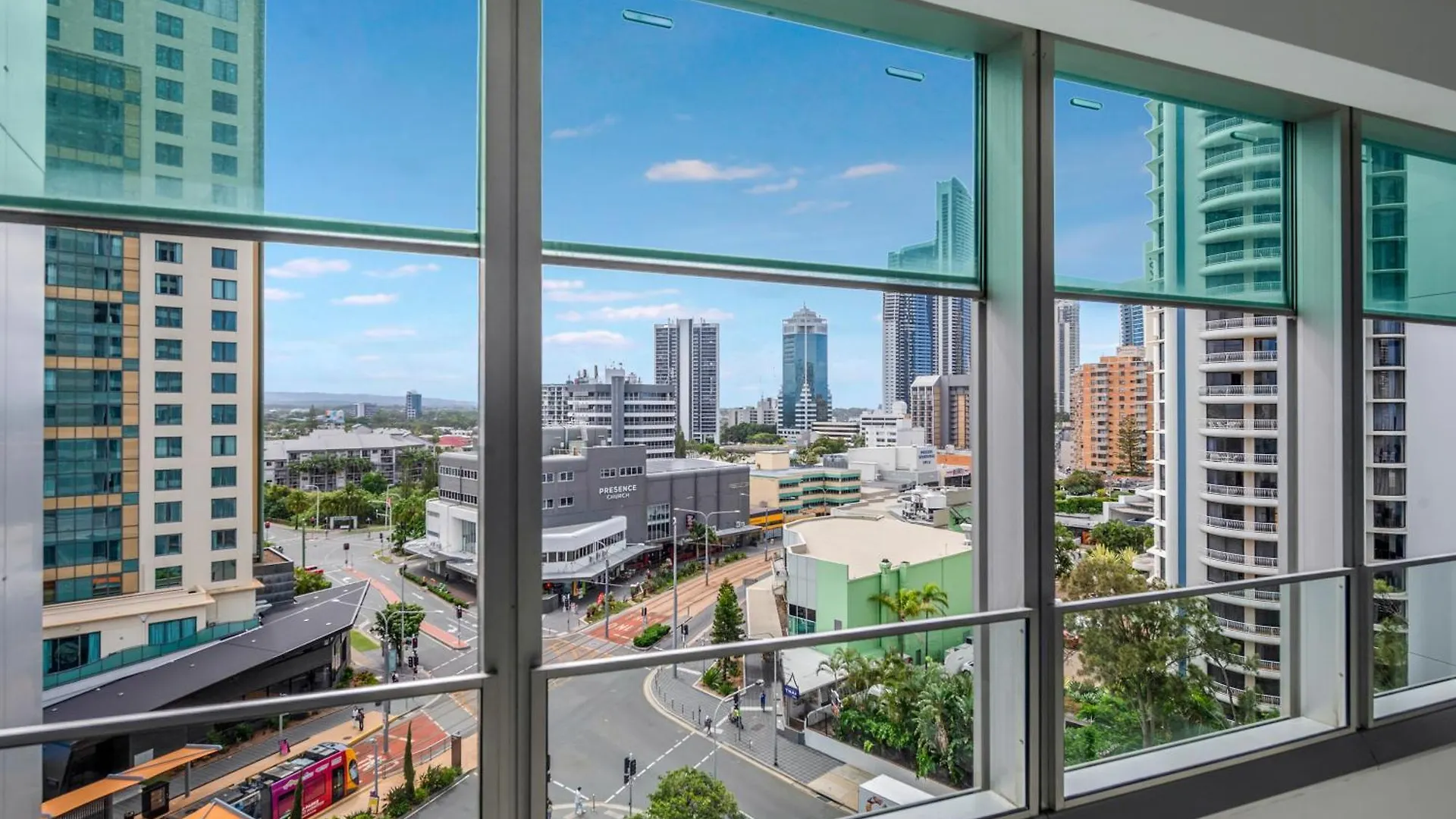 Q Tower At Surfers Paradise - From Level 3 - Private & Self Contained