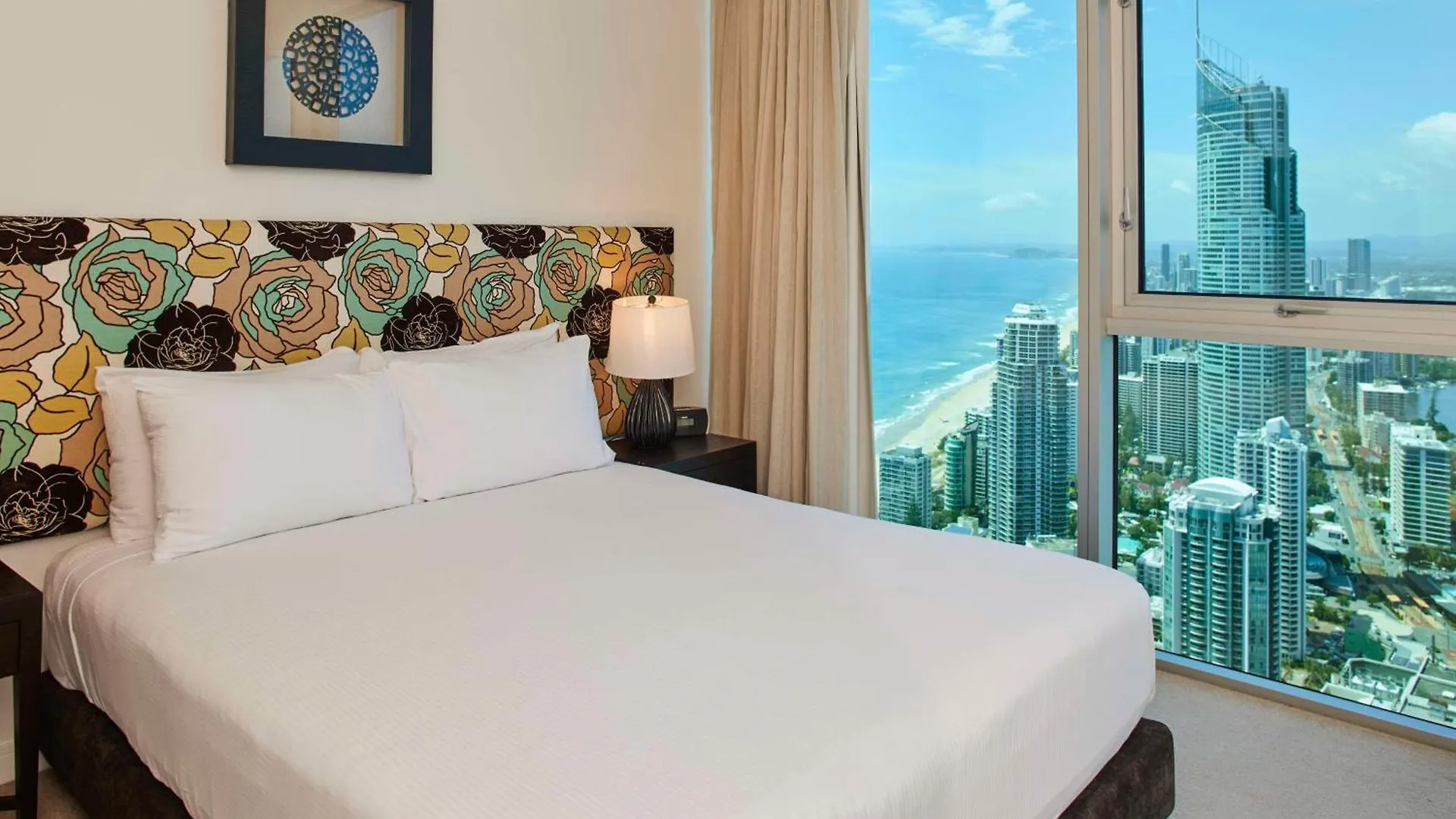 Hilton Surfers Paradise & Residences