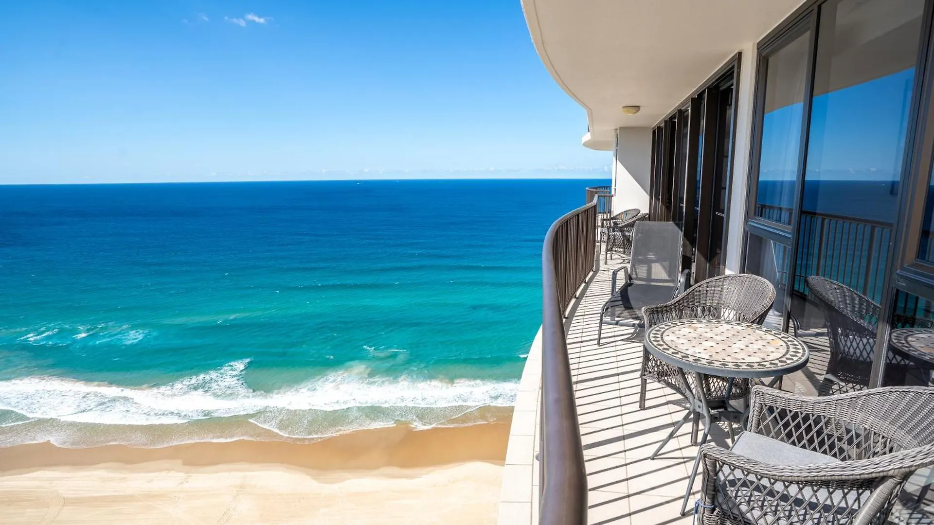 Surfers Aquarius On The Aparthotel 4*