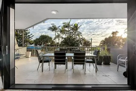The Rocks 1c Gold Coast
