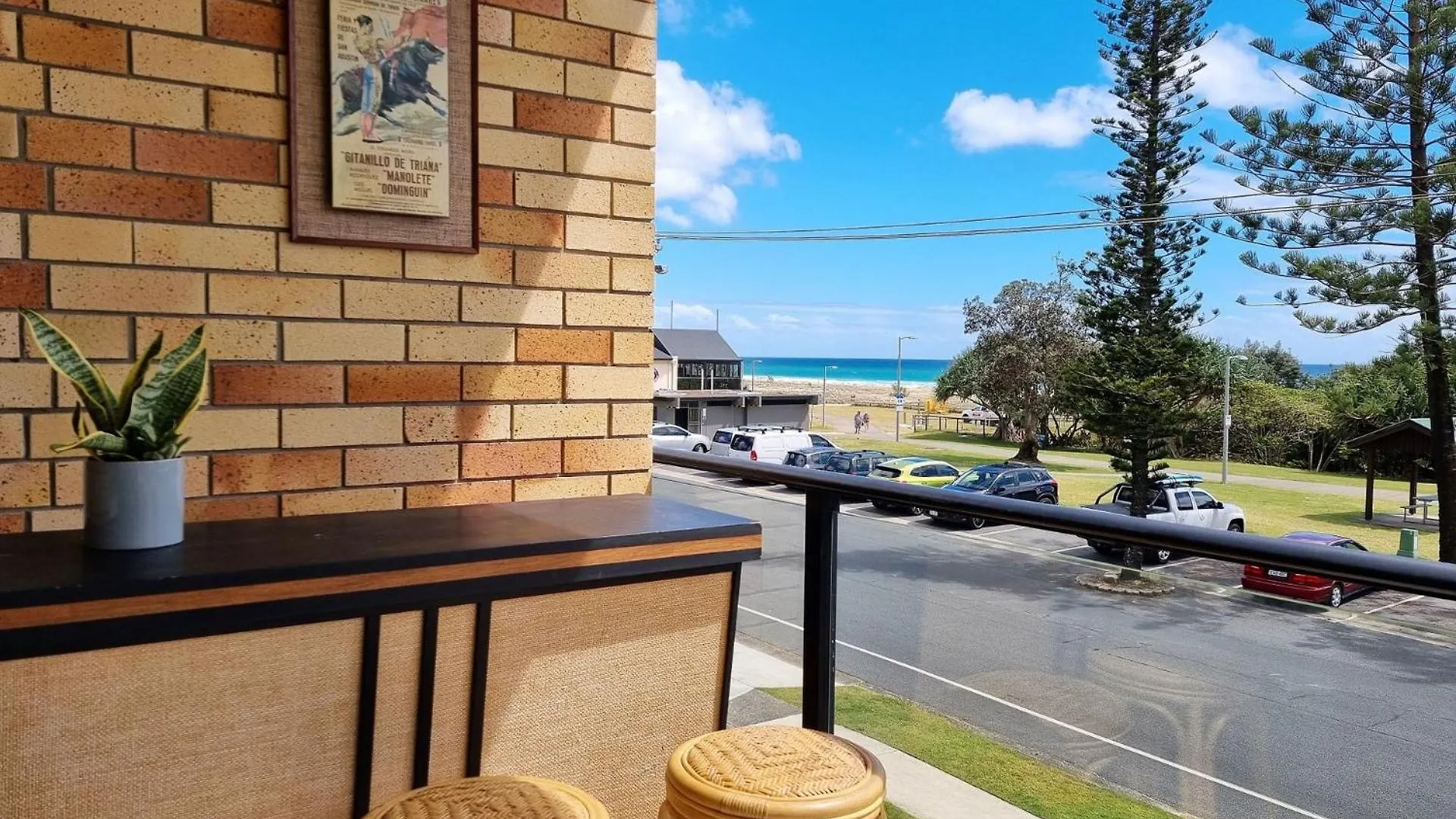 Lou's Tiki Pad * Gold Coast